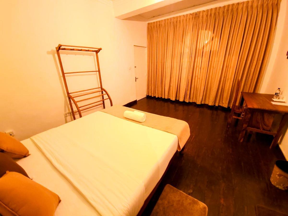 Hotel Notre Dame D'Arcadia Nuwara Eliya Zewnętrze zdjęcie