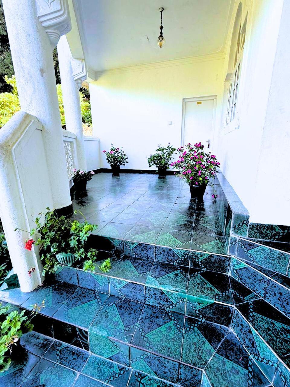 Hotel Notre Dame D'Arcadia Nuwara Eliya Zewnętrze zdjęcie
